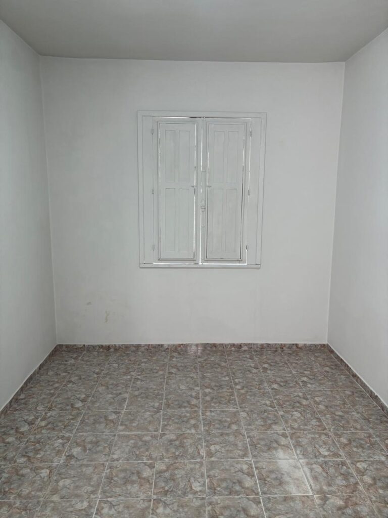 WhatsApp Image 2025-08-25 at 16.04.40