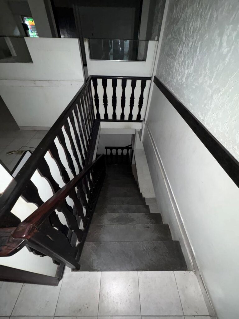 WhatsApp Image 2025-12-05 at 09.47.11 (11)