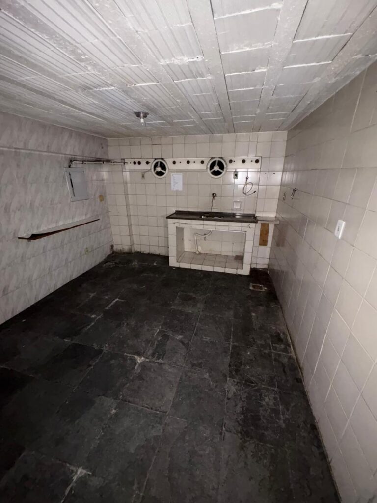 WhatsApp Image 2025-12-05 at 09.47.11 (35)