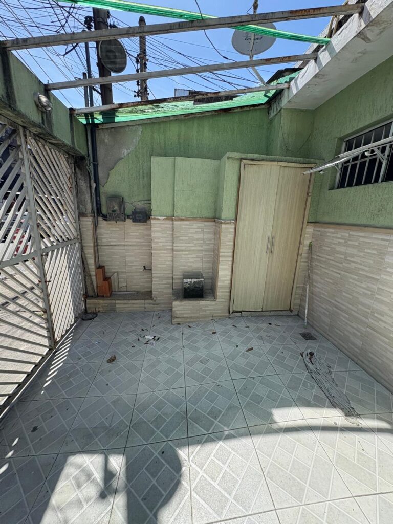 WhatsApp Image 2025-12-12 at 10.05.21 (1)