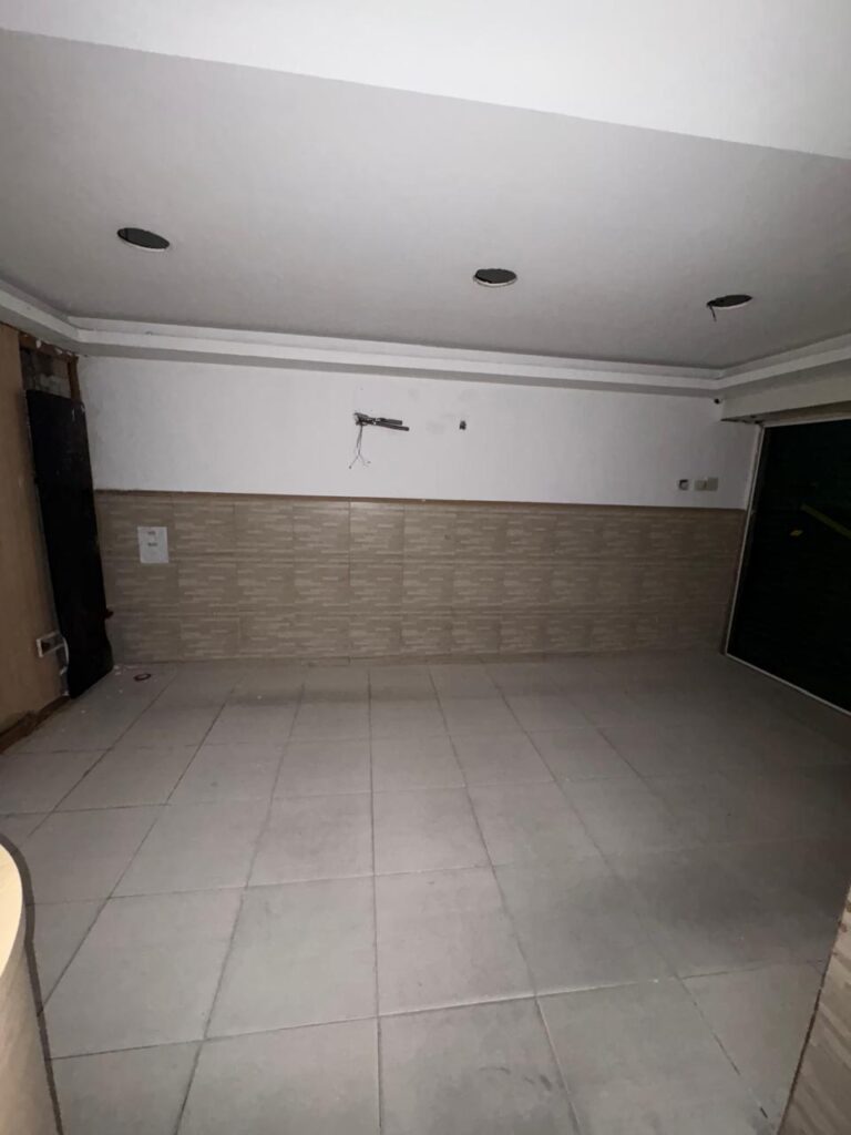 WhatsApp Image 2025-12-12 at 10.05.23 (6)