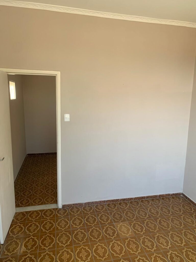 WhatsApp Image 2025-08-20 at 14.42.18 (2)