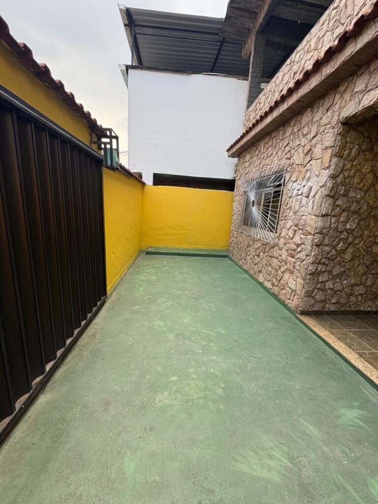 WhatsApp Image 2026-03-09 at 11.00.24